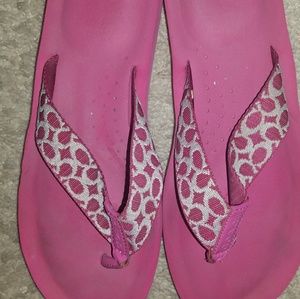 Coach flip flops
